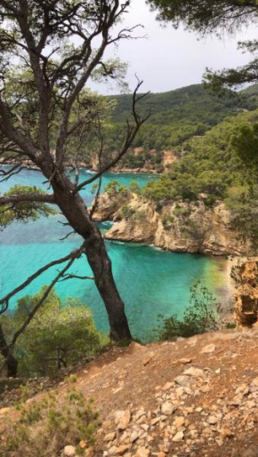 Studio bandolais paisible et proche des plages